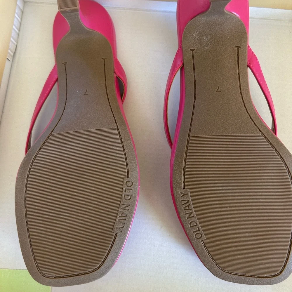 Bright Pink women’s Sandal - Picture 4 of 4